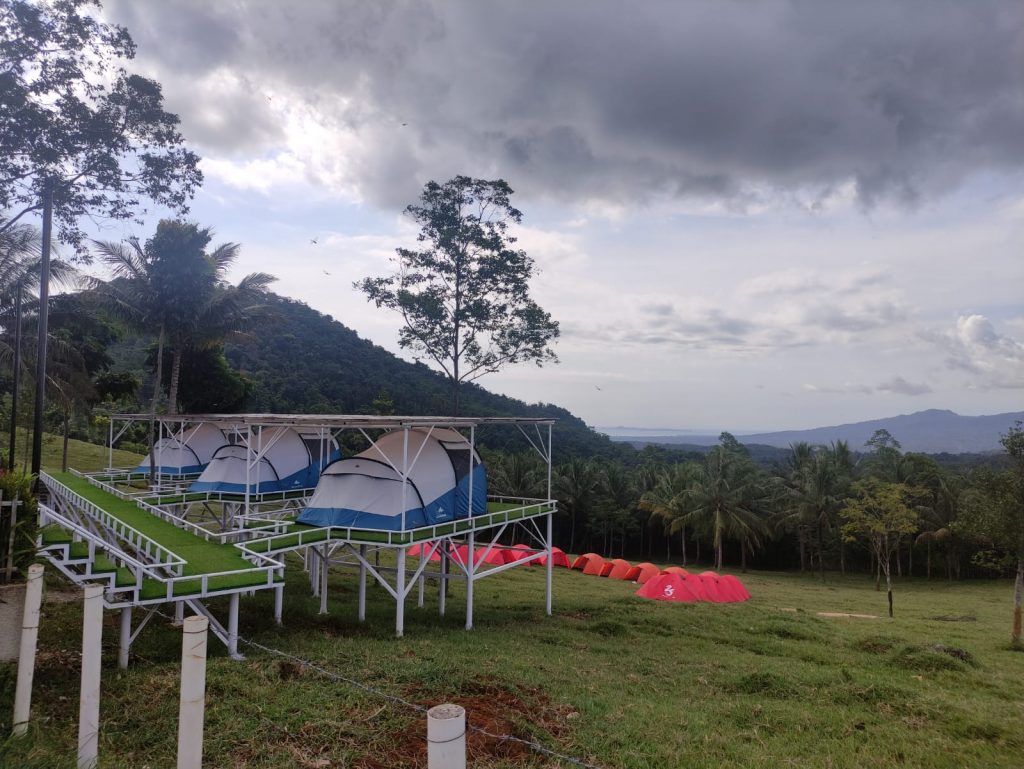 Ketersediaan Tenda di Bukit Waruwangi