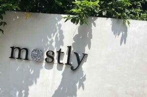 4. Cocok Buat Rame Rame, Review Cafe Mostly Coffee and Space di Depok